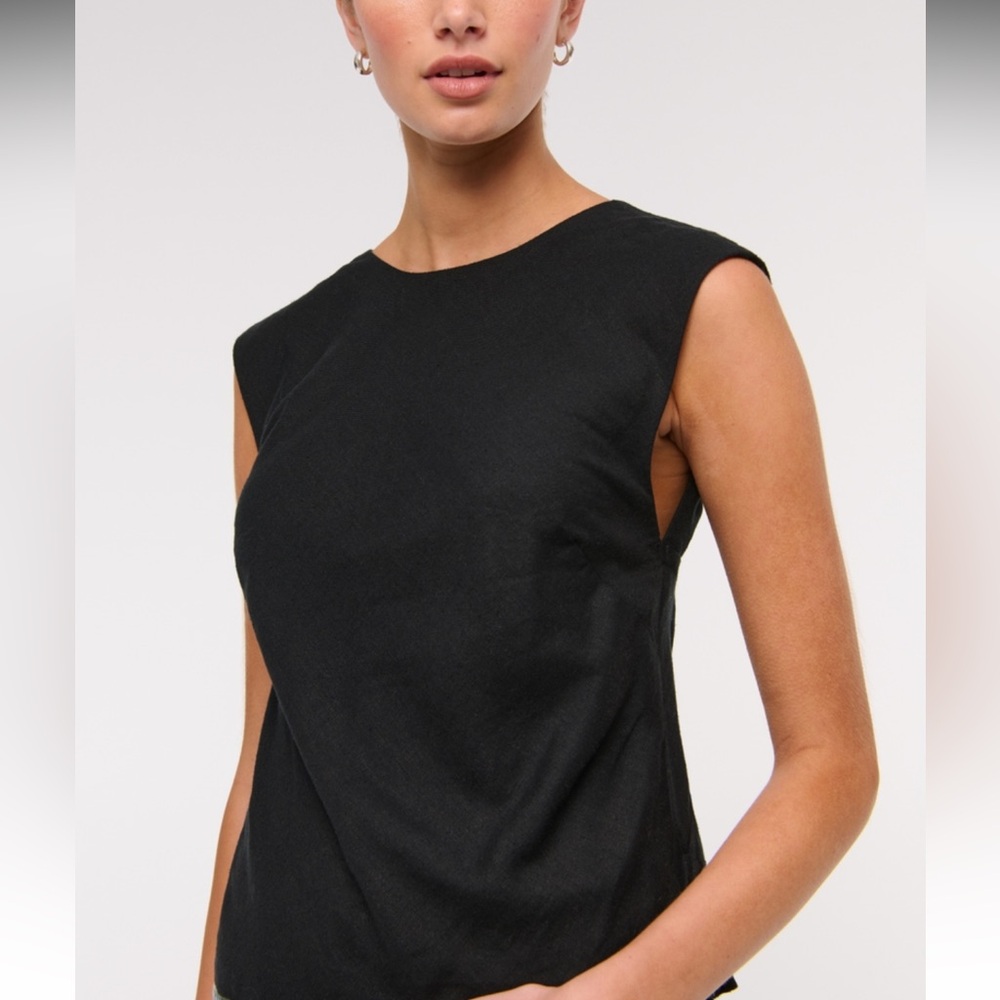 Abercrombie Linen Blend Top